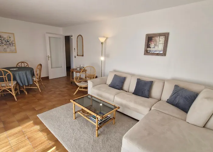 Apartament Climatise 2 Pieces Avec Piscine Et Wifi, Proche Centre Et Plages, - Fr-1-780-1 *